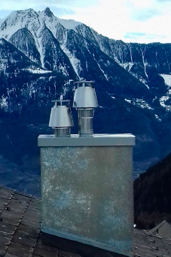 Lining of a double bushel with stainless steel cover and cap