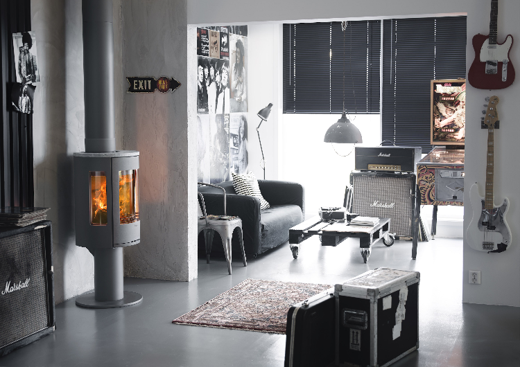 Contura 586 grey - Cast iron door, soapstone top