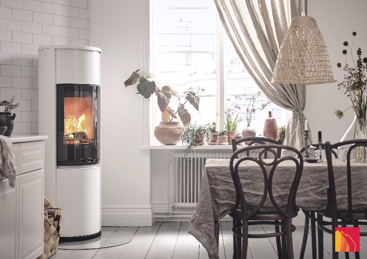 Contura 690 white - Glass door, aluminium lacquered top plate