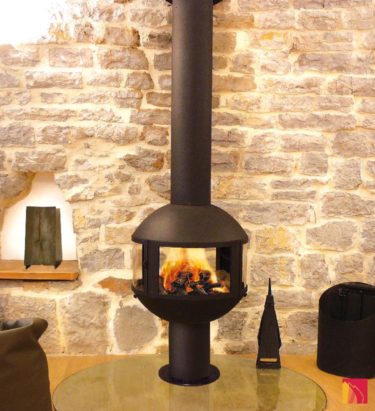 AgoraFocus 630 on stand