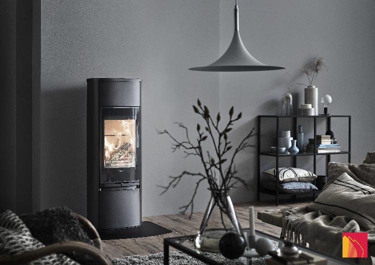 Contura 890 black - Glass door, lacquered aluminium top shelf