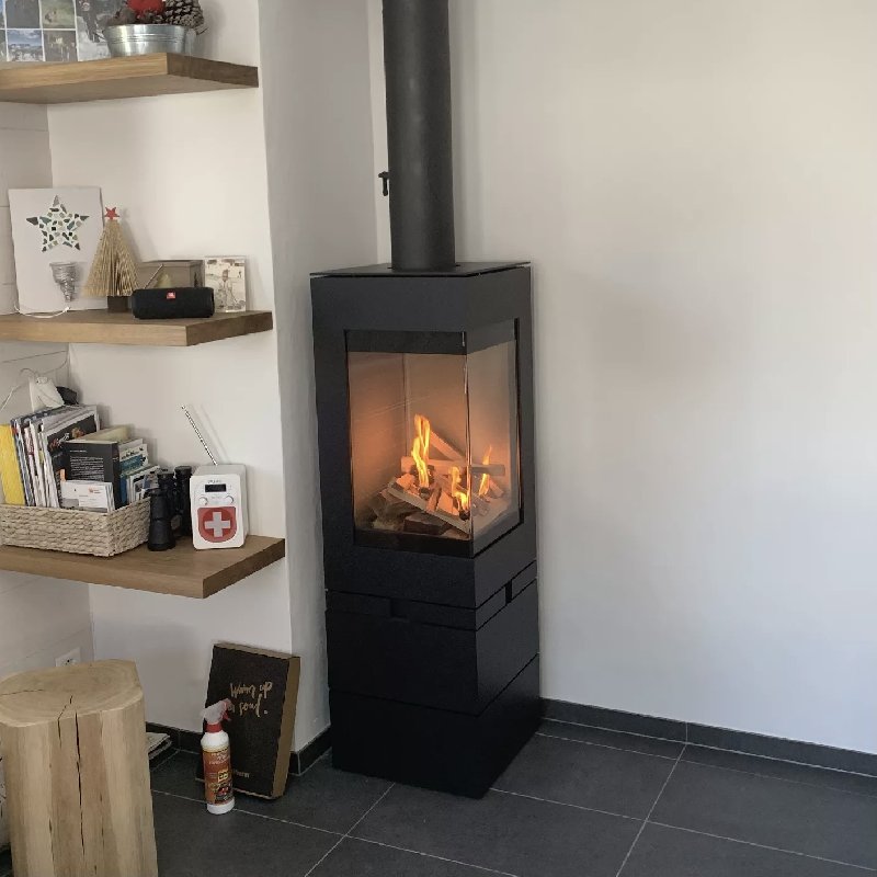 Poêle à bois Skantherm Elements 400 angle - Carron-Lugon