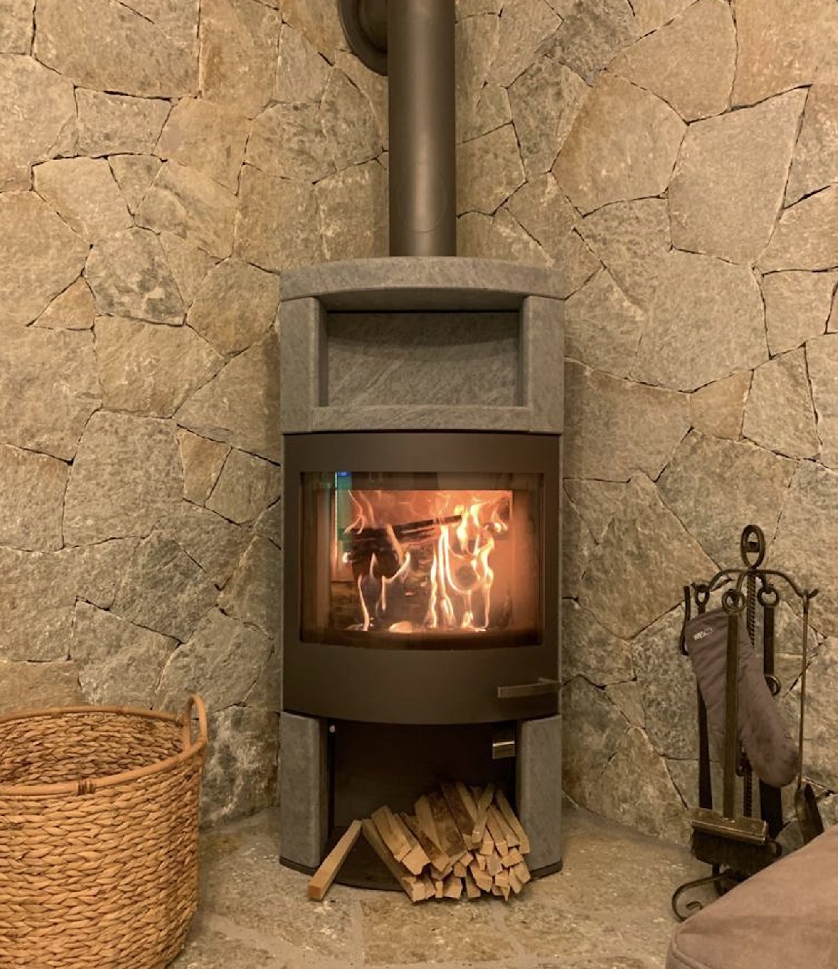 Poêle à bois Skantherm Ator+ - Carron-Lugon
