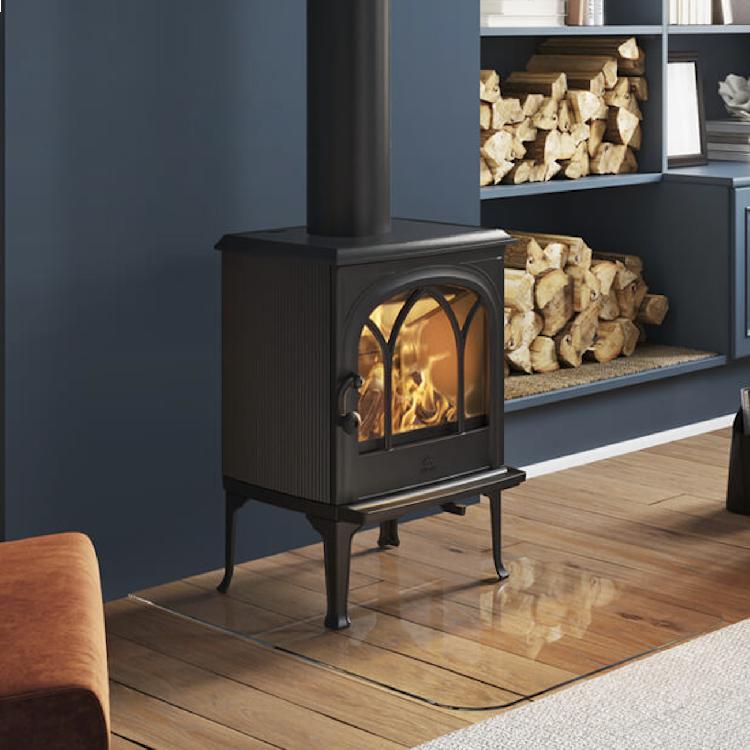 Jotul F 200 wood stove