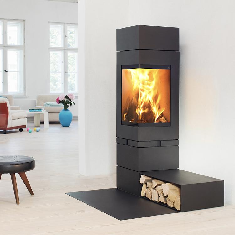 Wood-burning stove Skantherm Elements 400 angle