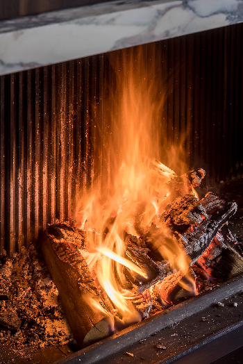 Black interior detail - Original